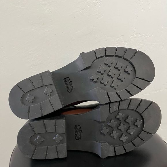 Coach Lyden Lug Chelsea Leather Boot Brown Women's 8.5B - Picture 3 of 7